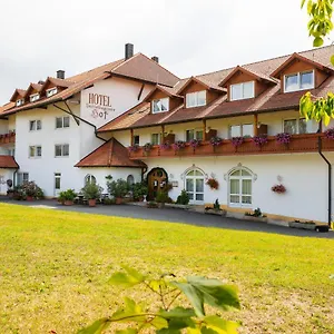 Sattelbogener Hof Traitsching